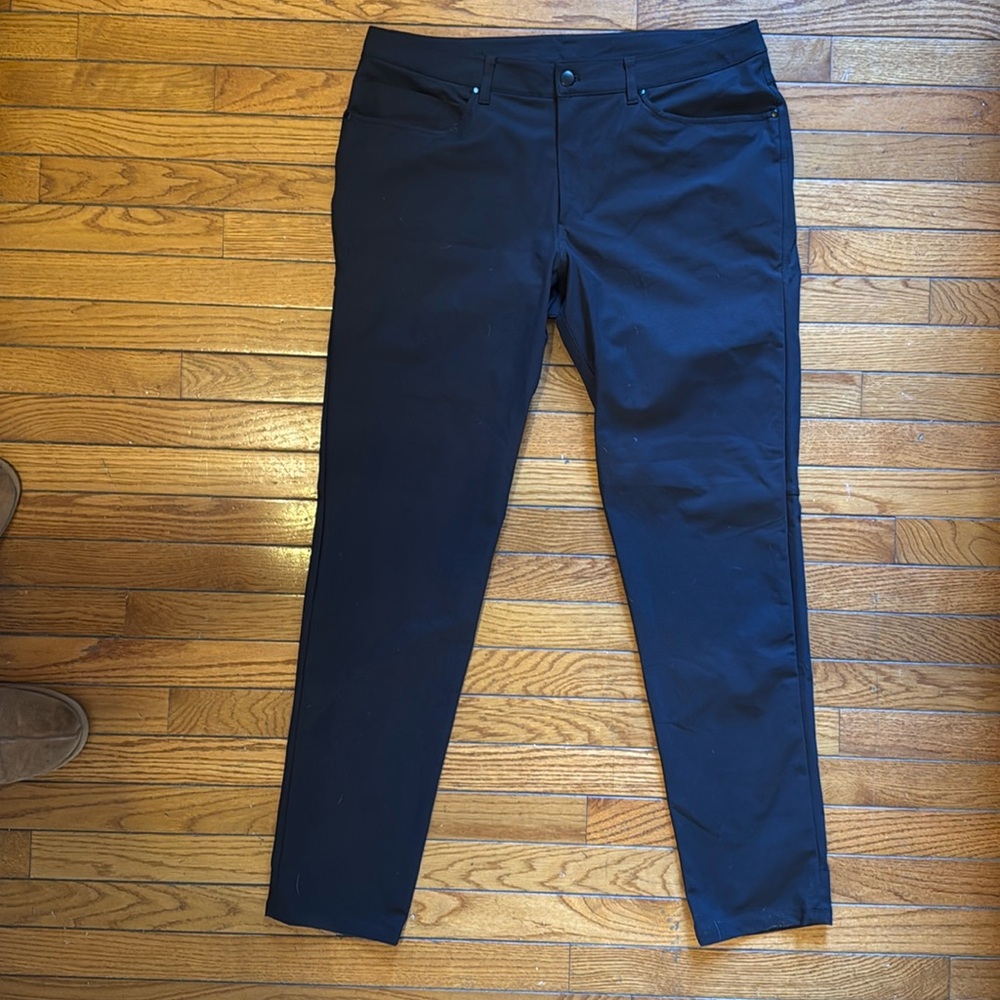 Lululemon Commission Pants Men’s 36